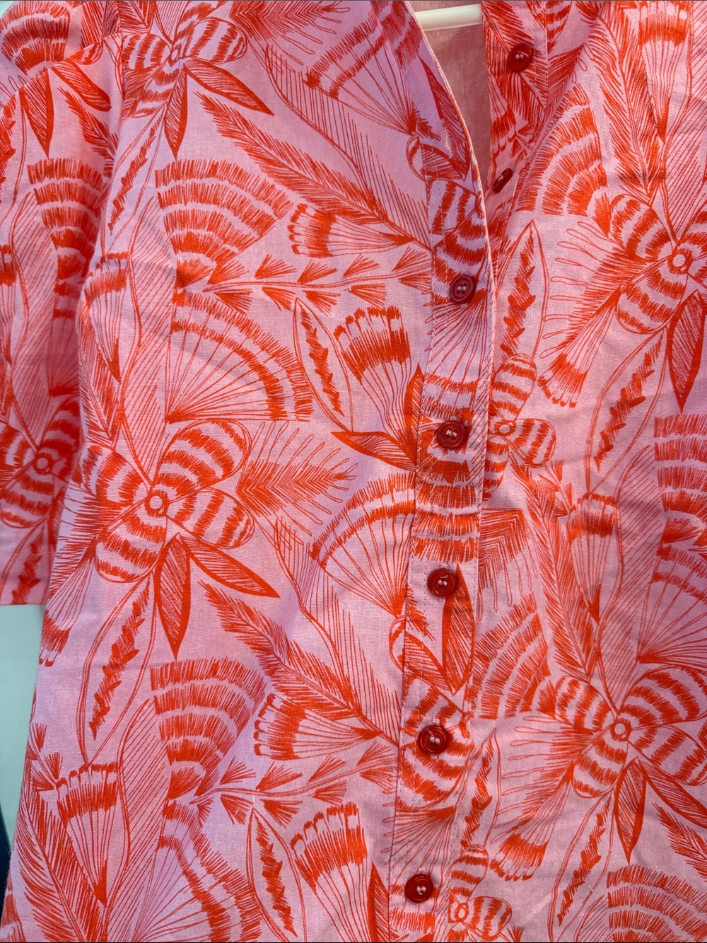 Karlie Tropical Linen Blouse - Picture 4 of 5